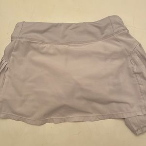 Athleta Girls, White, Tennis skirt, size medium-8/10